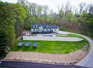 1515 E Jackson St, Millersburg, OH 44654