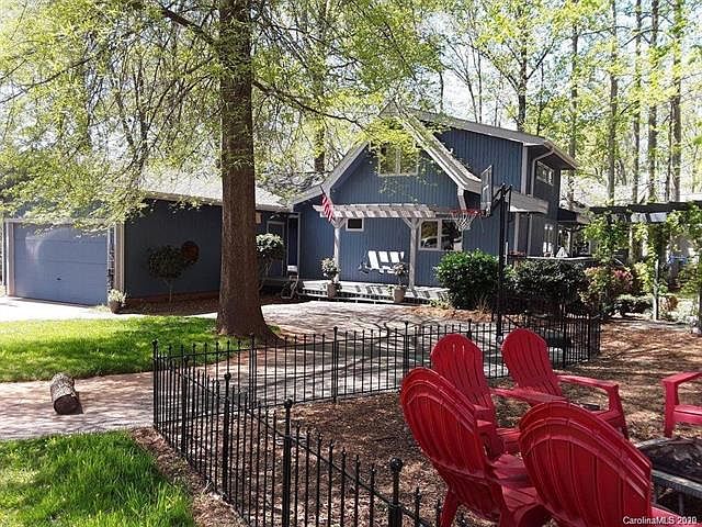 1st image of 122 Ski Haven Pl