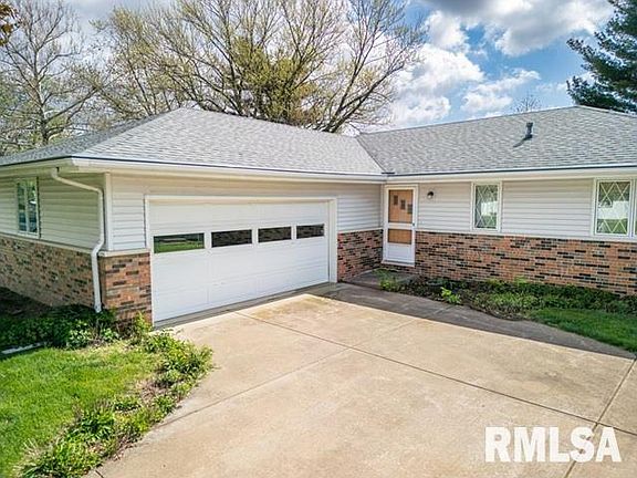 4th image of 422 N Lakeshore Dr