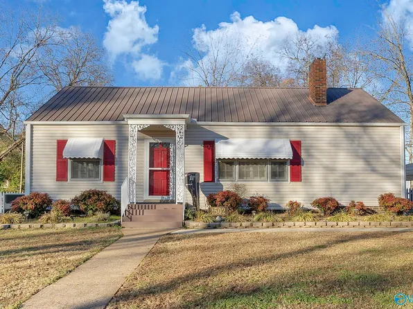 1502 Tower St SE, Decatur, AL 35601