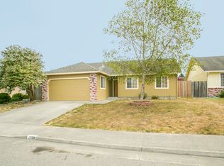 2069 Silkwood St, McKinleyville, CA 95519