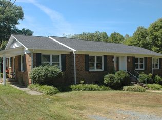 4905 Sedgelane Dr, Greensboro, NC 27407