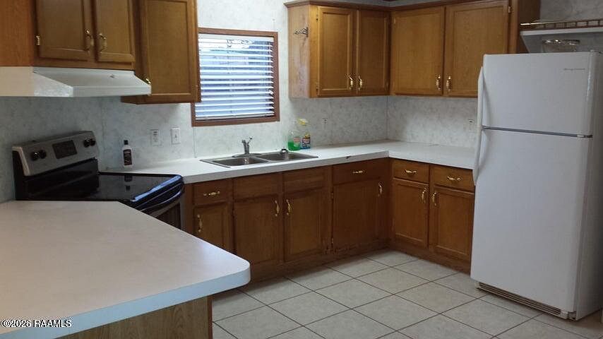 1st image of 1321 Holly St