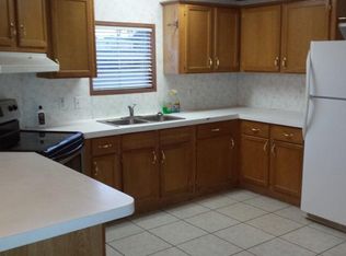 1321 Holly St, Ville Platte, LA 70586