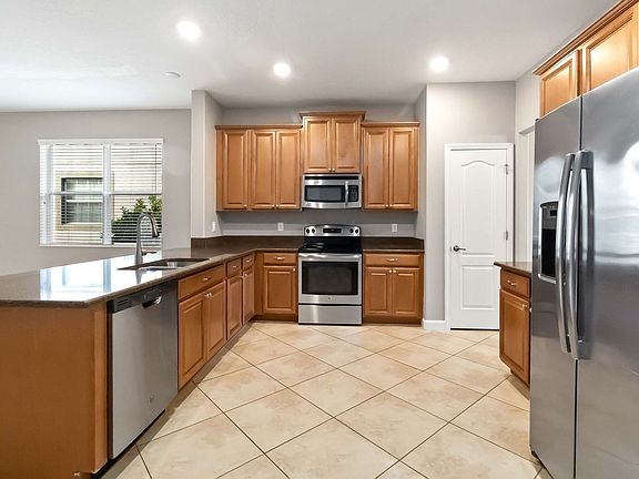 5th image of 6804 Little Blue Ln