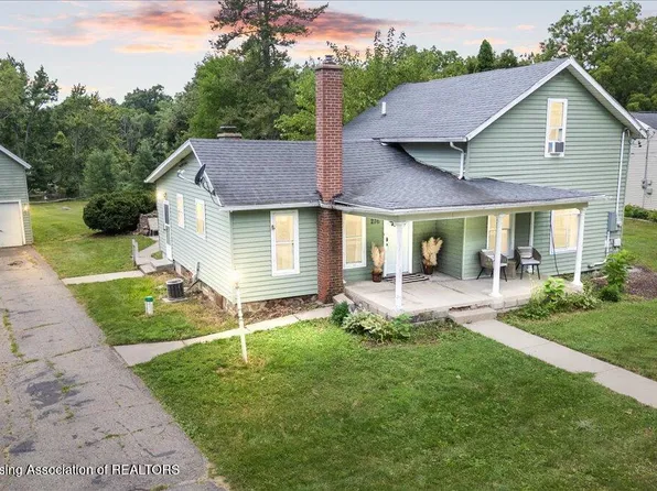 216 E Washington St, Dimondale, MI 48821