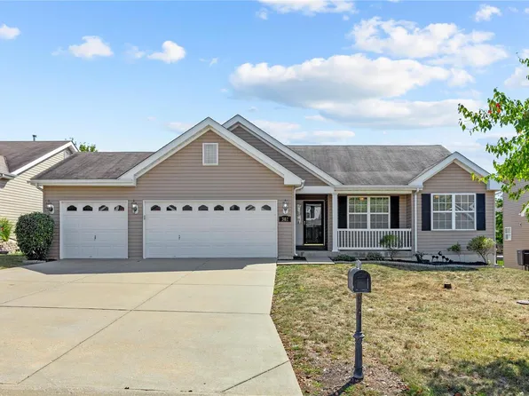 302 Graywynd Ct, Lake Saint Louis, MO 63367