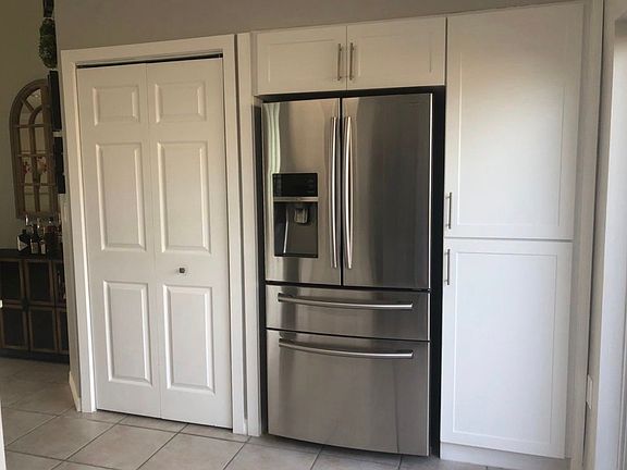 4th image of 13925 SW 151st Ct