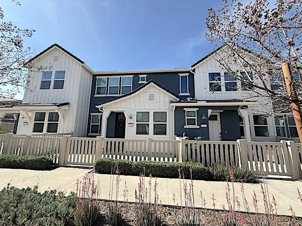 3925 Lavine Way, Corona, CA 92883