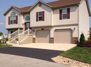 22983 Revelation Rd, Waynesville, MO 65583