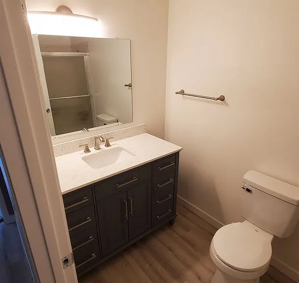 1465 Benton Dr — Photo 6