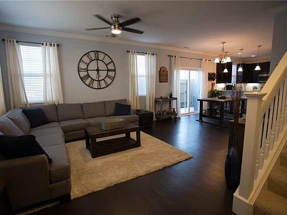 2nd image of 4164 Clarendon Way