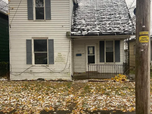 563 W 2nd St, Peru, IN 46970