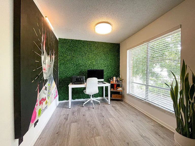 10415 Carrollbrook Cir #207 — Photo 5