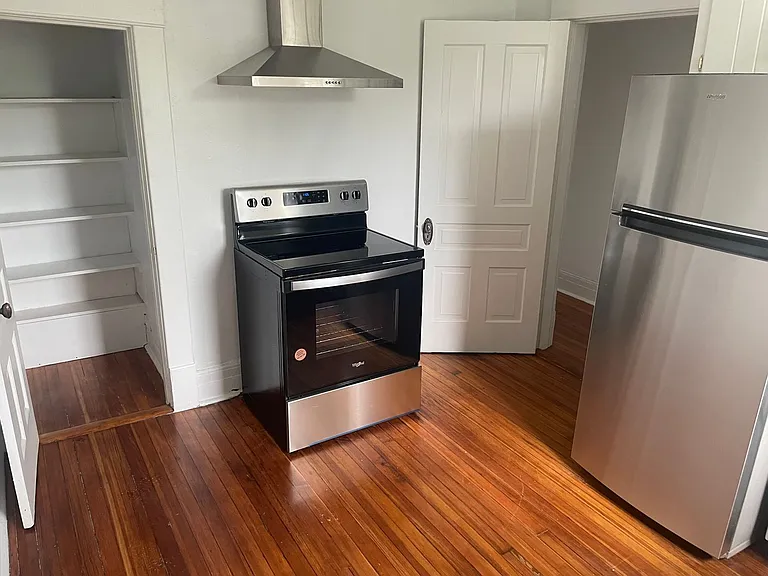 1808 Rivermont Ave — Photo 9