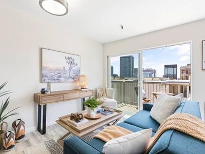 325 Lenox Ave APT 405, Oakland, CA, 94610