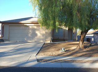 8864 E Fruit Tree Dr, Tucson, AZ 85730