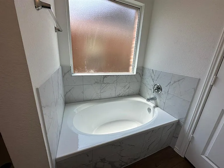 435 Alamito Ave — Photo 16