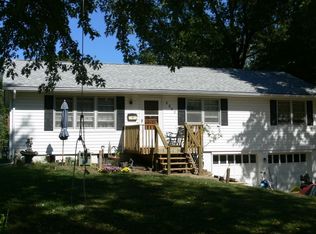 8640 E 53rd St, Kansas City, MO 64129