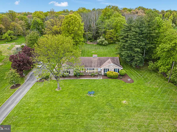 156 Hopewell Wertsville Rd, Hopewell, NJ 08525