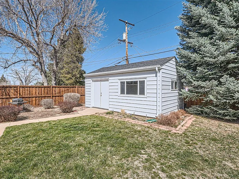 2732 S Garfield St — Photo 26