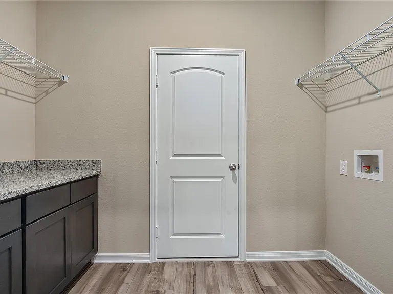 290 Moonstone Way — Photo 13