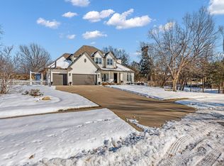 3756 SW Stonybrook Dr, Topeka, KS 66610