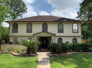 8135 Theisswood Rd, Spring, TX 77379