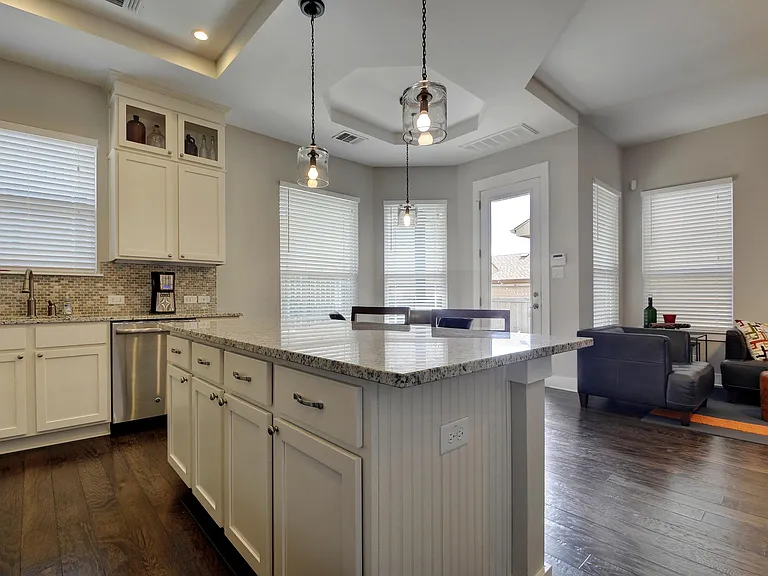 912 Sugaree Ave — Photo 10