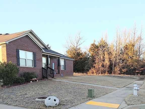 4th image of 9701 Northbrook Dr