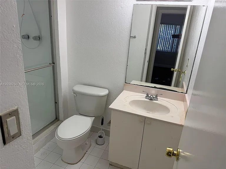 4235 N University Dr #202 — Photo 25