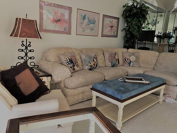 3rd image of 5780 Woodmere Lake Cir