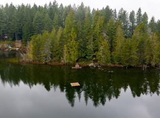 1761 E Trails End Dr, Belfair, WA 98528