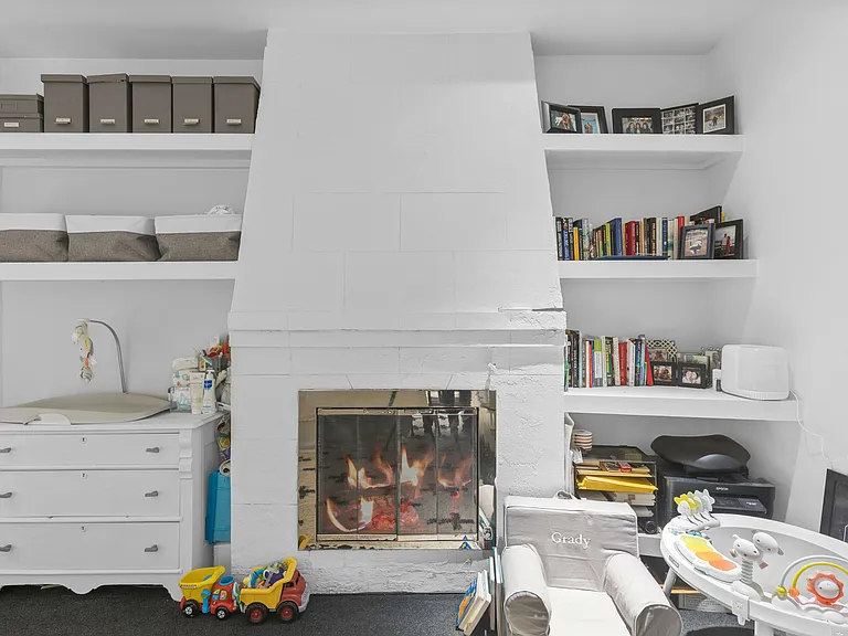 4 Cazenove St #1 — Photo 18