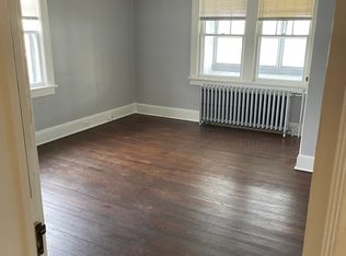 16 Grand St APT 2, Greenwich, CT 06830