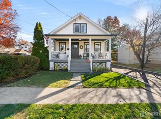 123 Elizabeth St, South Bound Brook, NJ 08880