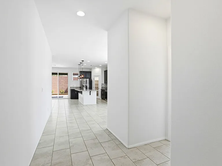 2116 Rubble Ave — Photo 5