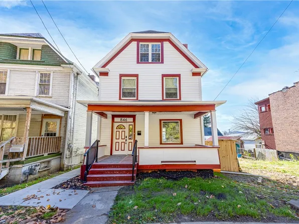 846 7th St, New Kensington, PA 15068