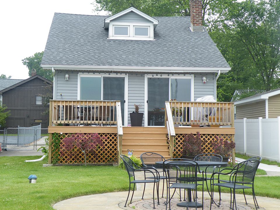 1st image of 8602 W 132nd Place