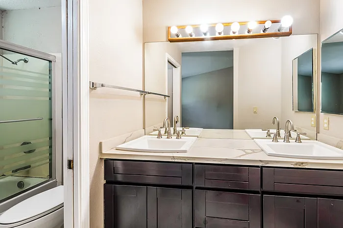 7654 Zephyr Hills Way — Photo 14