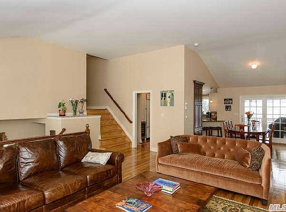 4th image of 46 Driftwood Dr