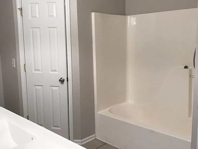 112 Bundy Ct — Photo 16