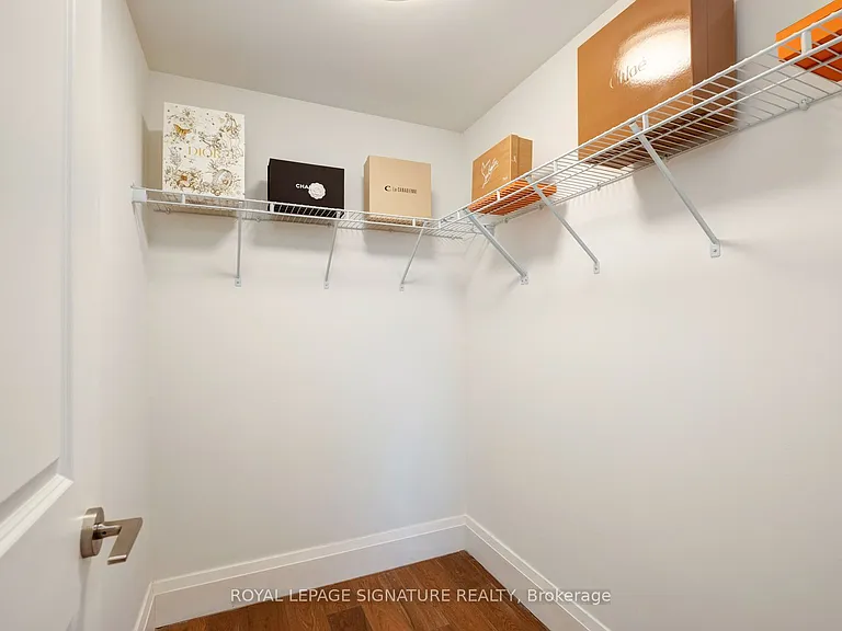 285 Avenue Rd #303 — Photo 31