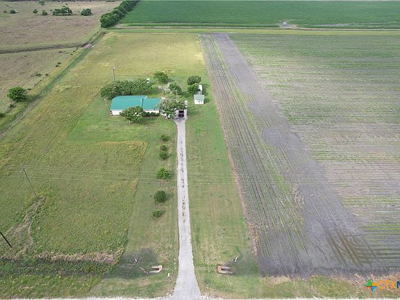 3rd image of 5206 State Highway 185 N