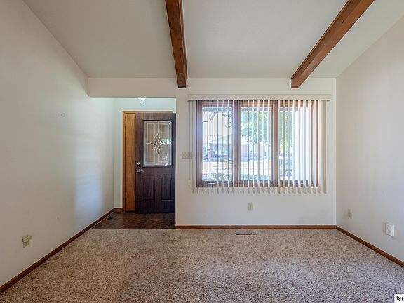4th image of 1316 Missouri Ave