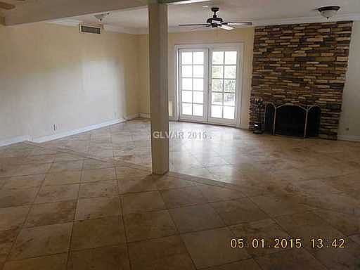 3rd image of 1114 Vegas Valley Dr