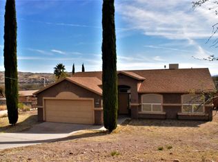 513 Avenida Papalote, Rio Rico, AZ 85648