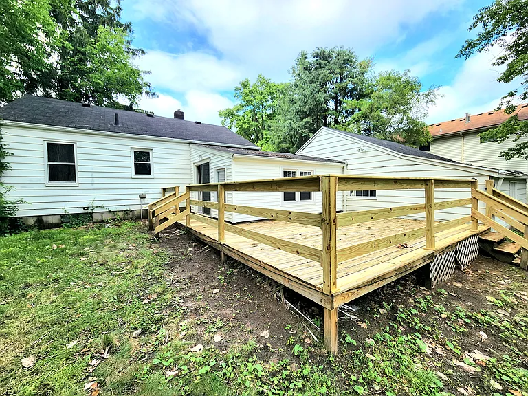 6913 Brint Rd — Photo 9