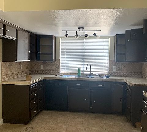 4th image of 3817 Summer Breeze Cir #3