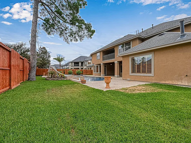 13815 Nathan Ridge Ln — Photo 47